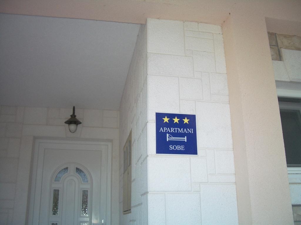 Guest House As Vodice Exterior foto