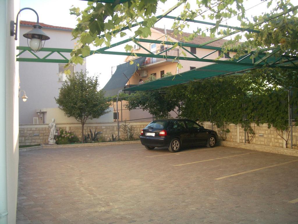 Guest House As Vodice Exterior foto
